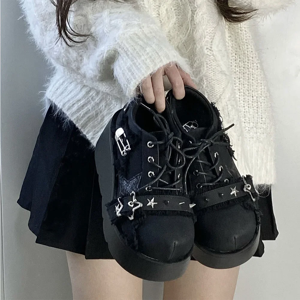 Chaussures Mary Jane Punk à Talons Noires 4 - Image 3