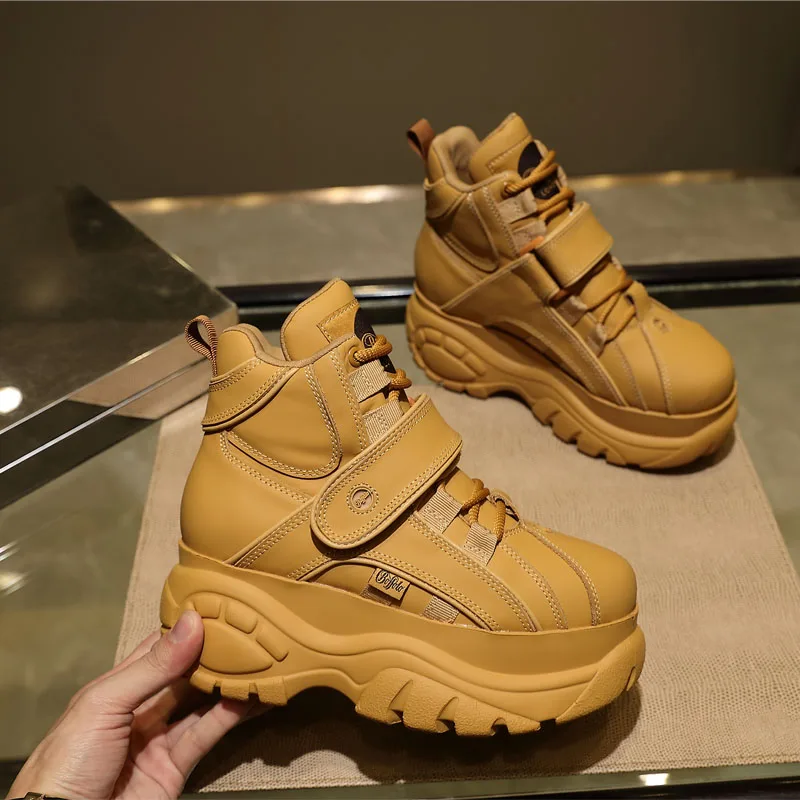 Chaussures Cuir Véritable avec Plateforme - Image 10